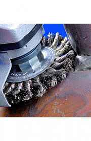 Escova trançada tipo copo Escova trançada tipo copo