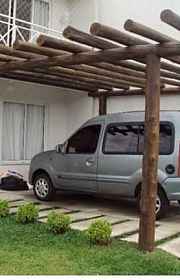 Pergolado de madeira roliça Pergolado de madeira roliça